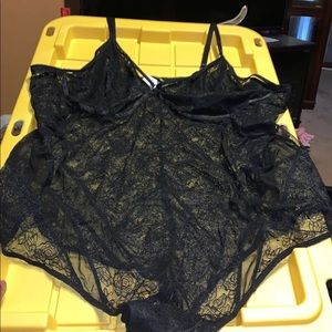Black lace Size 5 torrid lingerie never worn